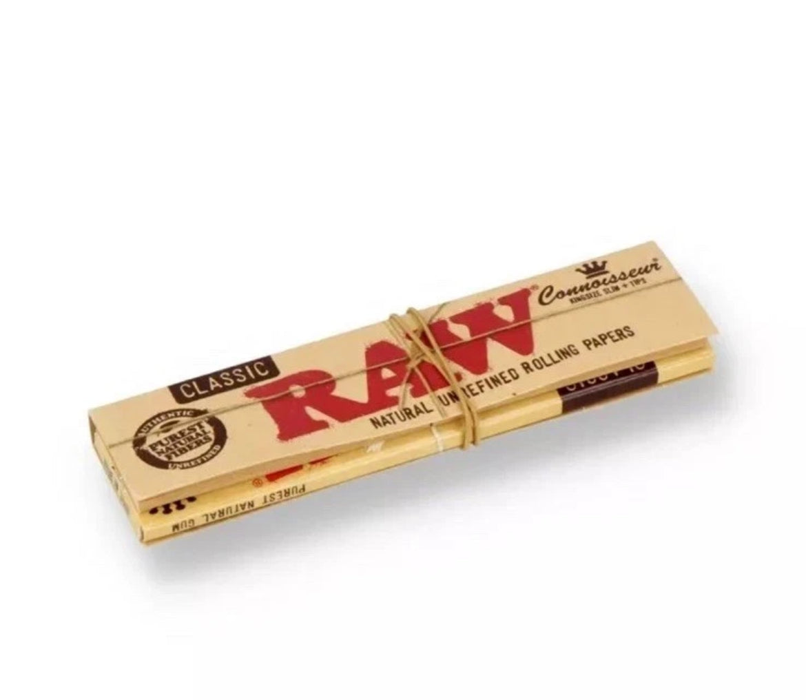 Raw With Roach Raw Classic Connoisseur  Raw Papers With Tips King Size
