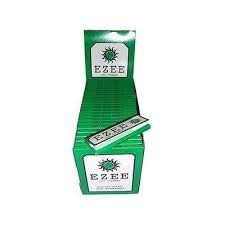 EZEE Green Standard Rolling Cigarette Papers Size Cut Corner